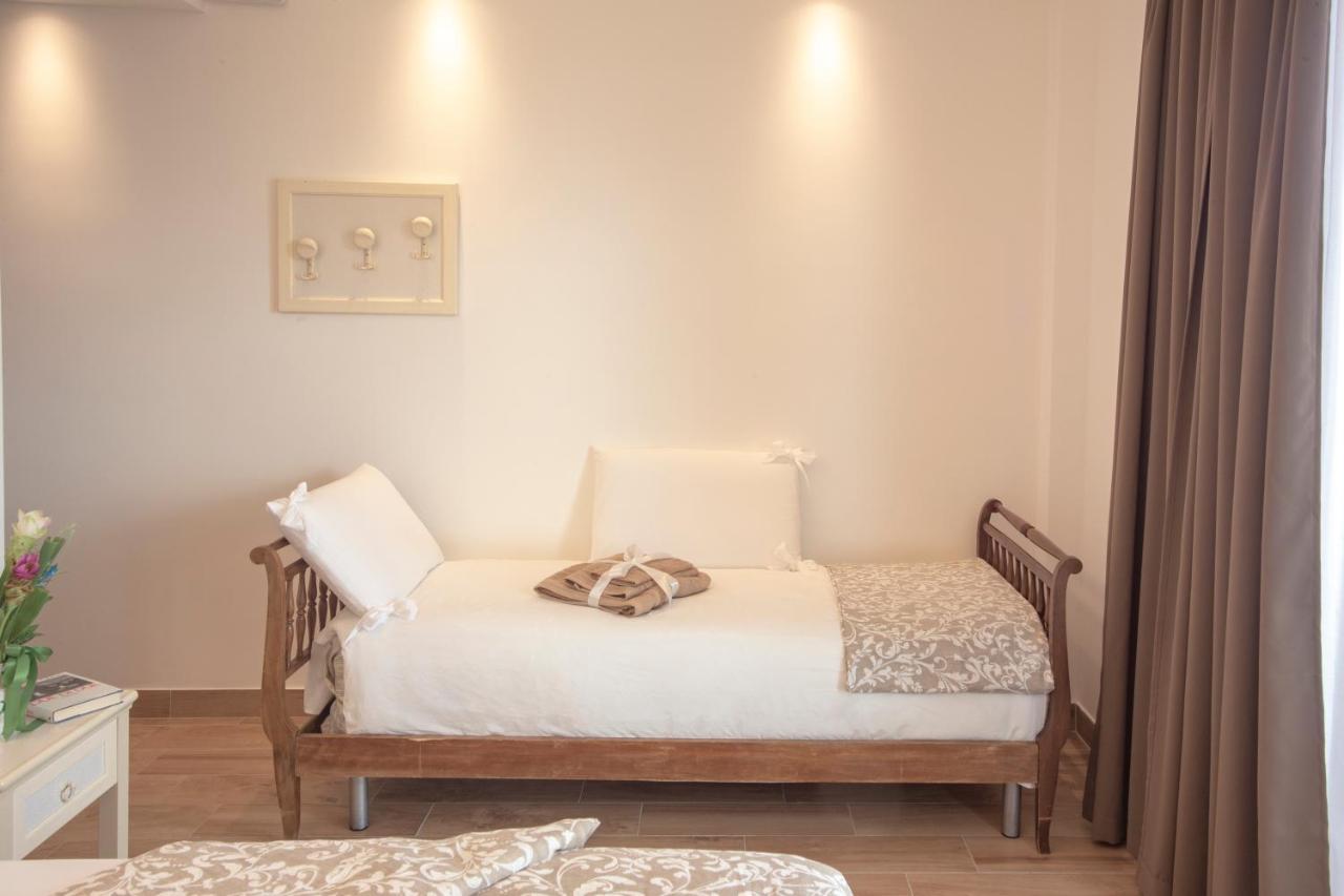 Hotel Flora Alba Adriatica Extérieur photo