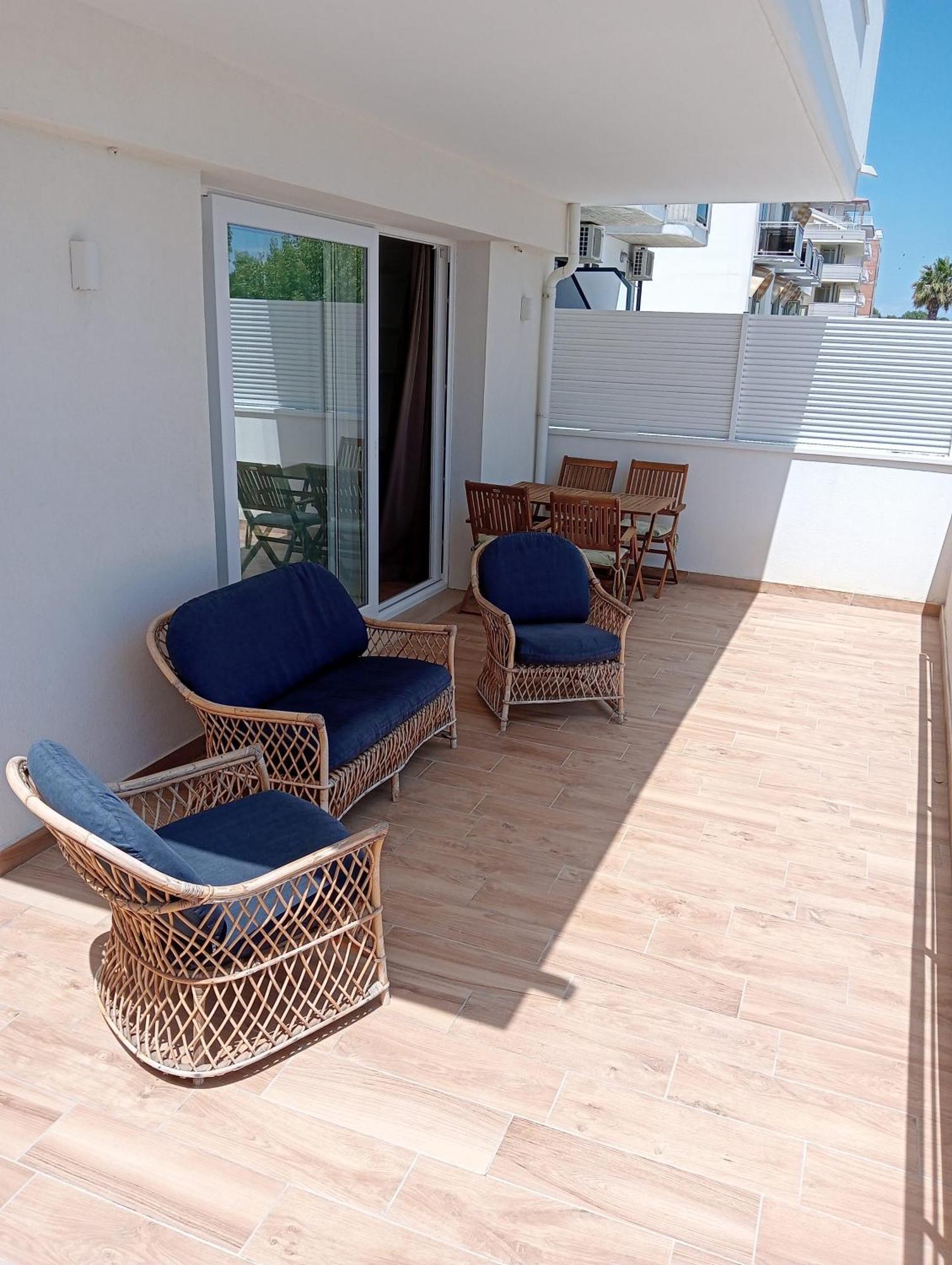 Hotel Flora Alba Adriatica Extérieur photo